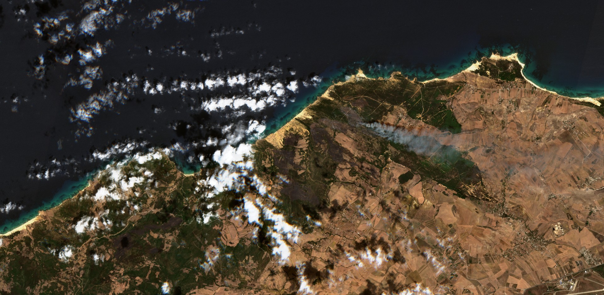 Contains modified Copernicus Sentinel data [2020] processed by Sentinel Hub.